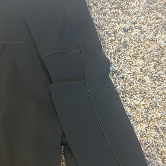 Athleta capris. Netting on bottom calf area. Side pockets. Size small-B3 - Picture 3 of 3